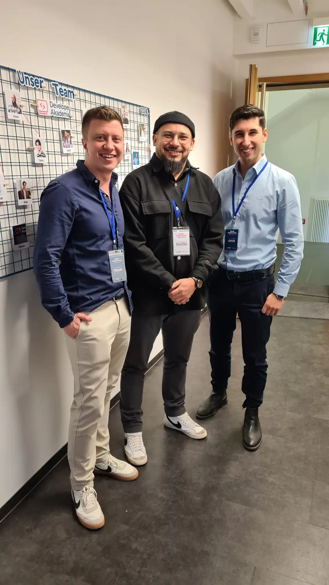 Soufian mit den Gründern der Developer Akademie Junus und Manuel